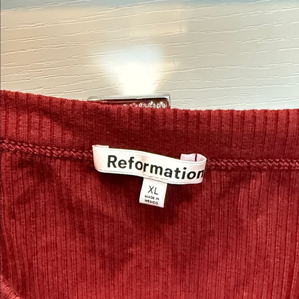 Reformation Deep Red Ribbed Top - Picture 2 of 3